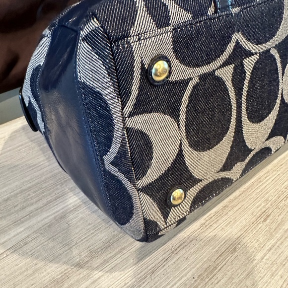 Coach Signature Denim Coach Barrel Bag - Picture 7 of 12